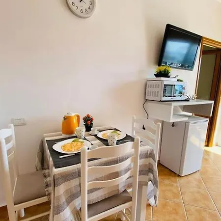 Cosy Sea View Apartment